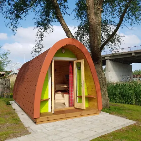 Zeeburg Campingplatz 3*