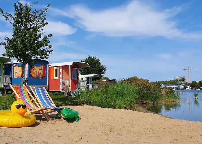 Zeeburg مكان تخييم